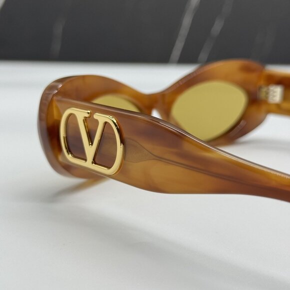 NEW VALENTINO VLS-178C HAVANA BROWN OVAL SUNGLASSES VALENTINO main image 10